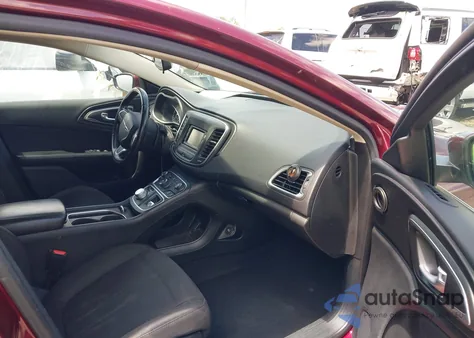 2015 Chrysler 200 Limited из США, поврежденный, VIN 1C3CCCAB7FN534120